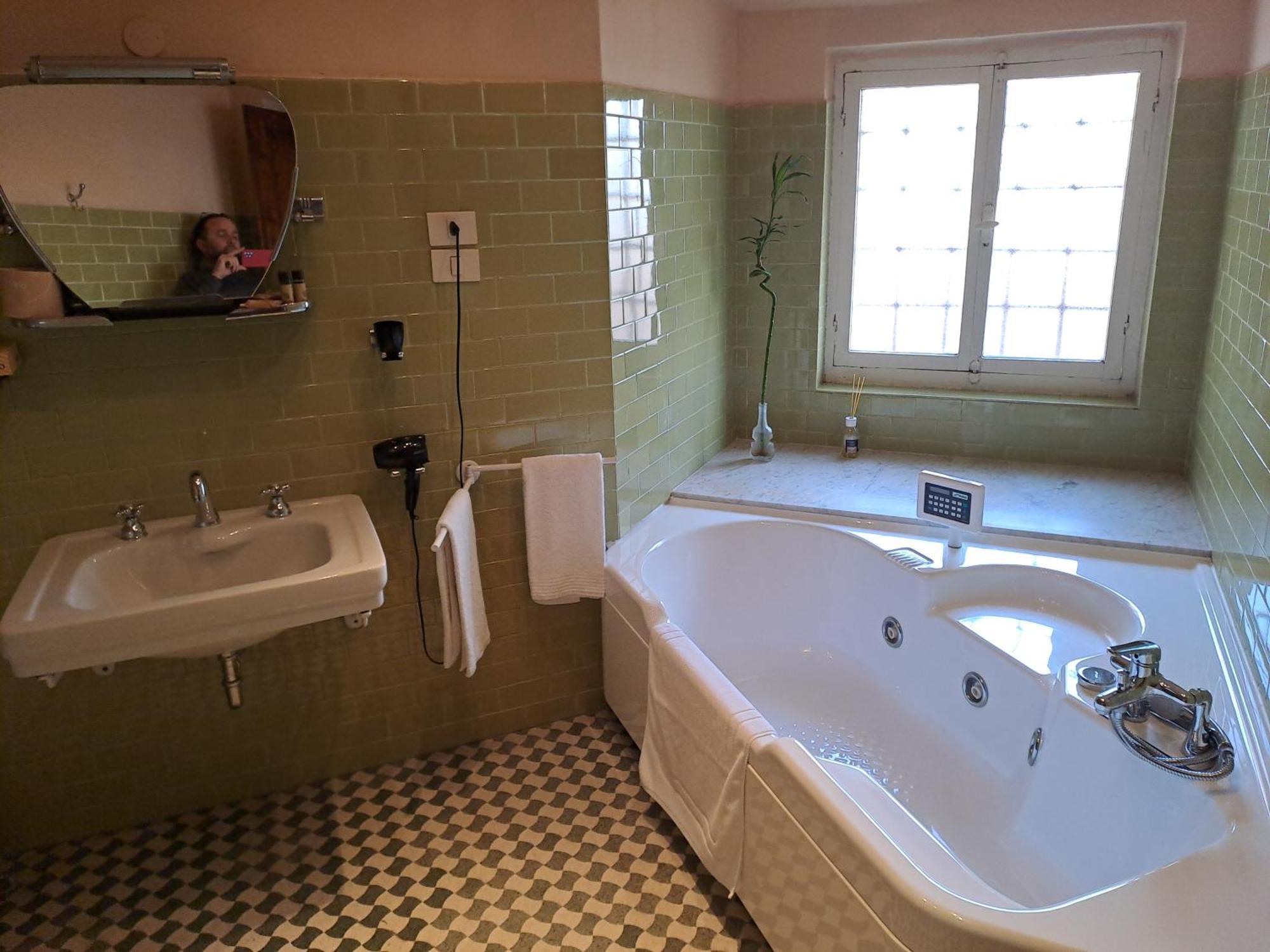 Agriturismo Montecorona อุมแบร์ทิเดอ ภายนอก รูปภาพ