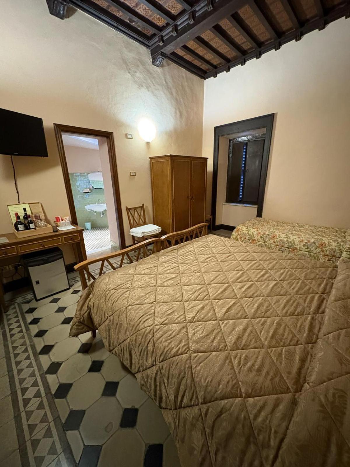 Agriturismo Montecorona อุมแบร์ทิเดอ ภายนอก รูปภาพ
